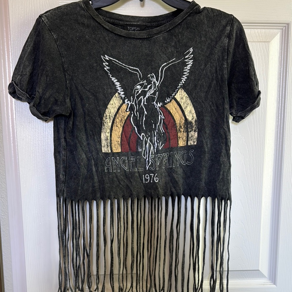 TOPSHOP Black Fringe T-Shirt - size 4